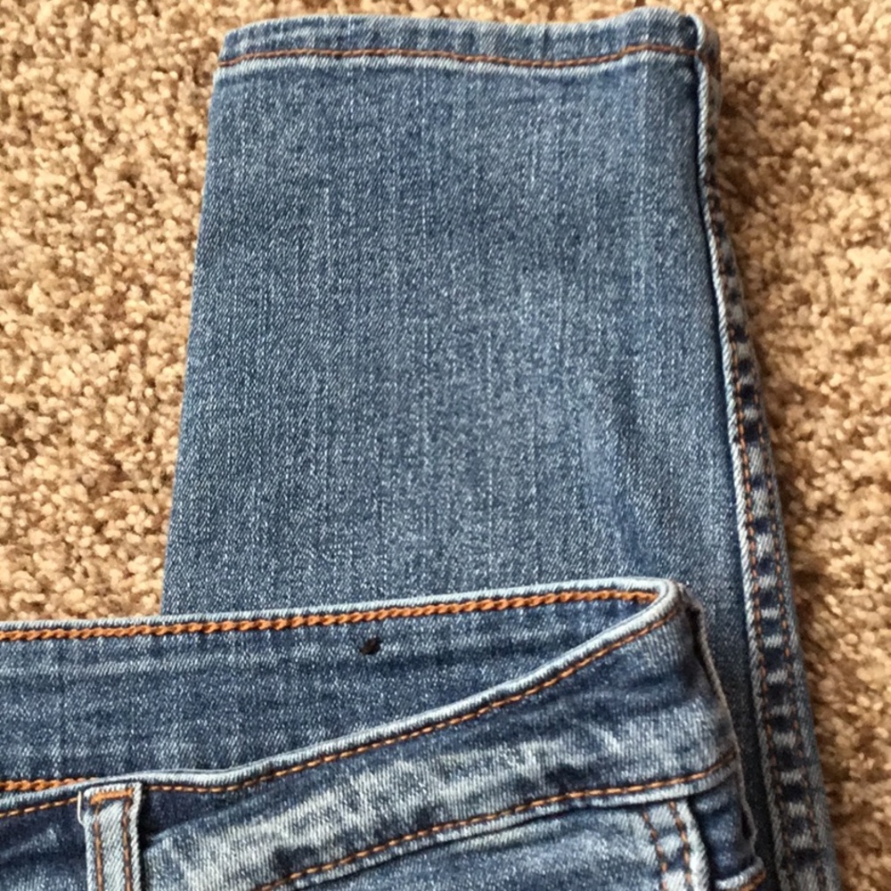 Jeans - Picture 3 of 4